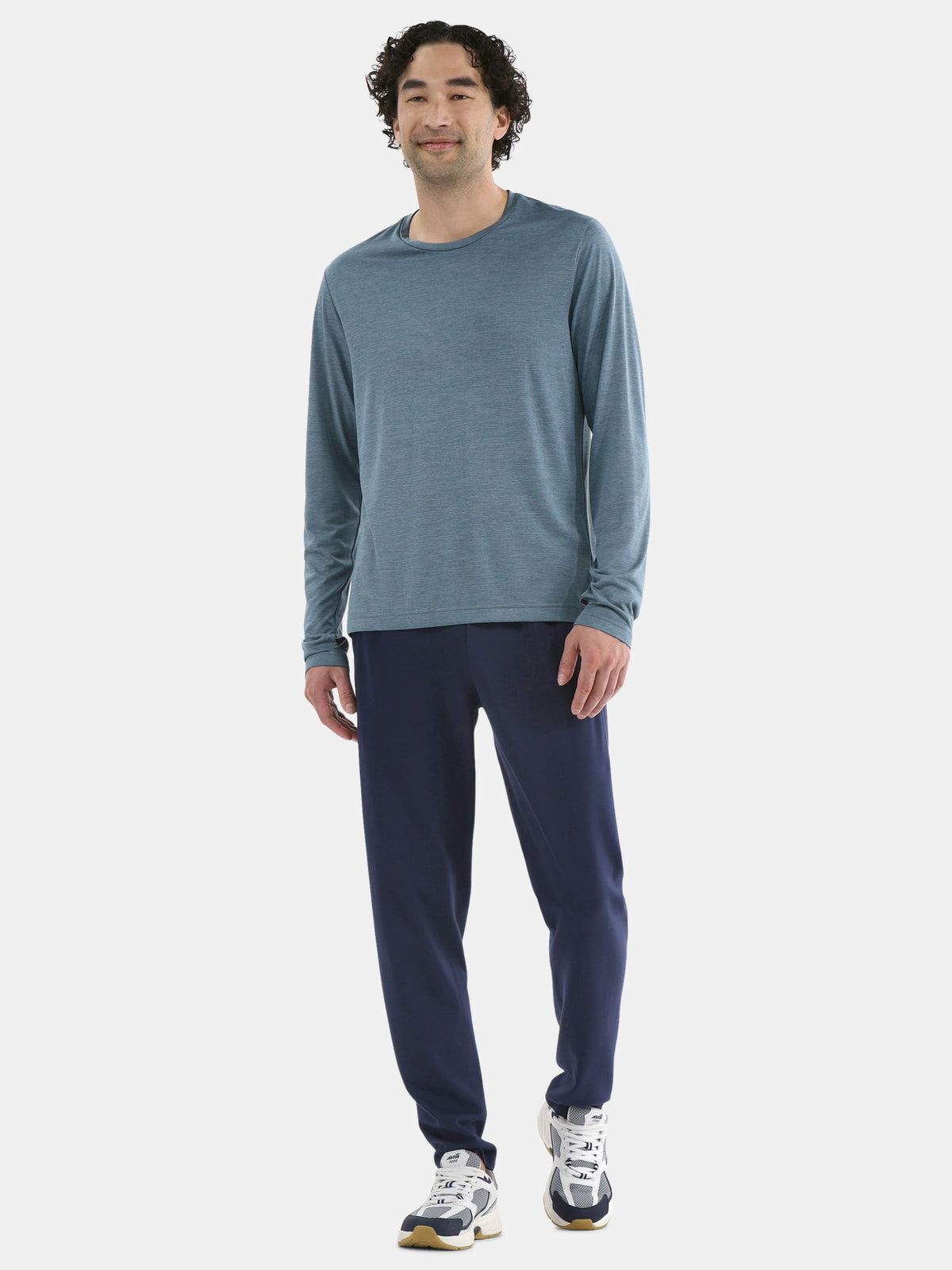 Athletic Works Men's Long-Sleeve Jersey Tee with Thumbhole Cuffs, Sizes XS-5XL